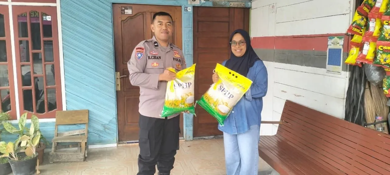 Lewat Gerakan Pangan Murah, Polsek Kota Takengon Bantu Warga Dapatkan Beras Premium Harga Bersahabat