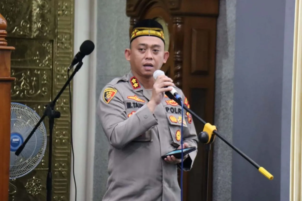 Kapolres Aceh Tengah Ajak Masyarakat Jaga Persatuan dan Tidak Mudah Terprovokasi dalam Rabu Berkah di Masjid Quba