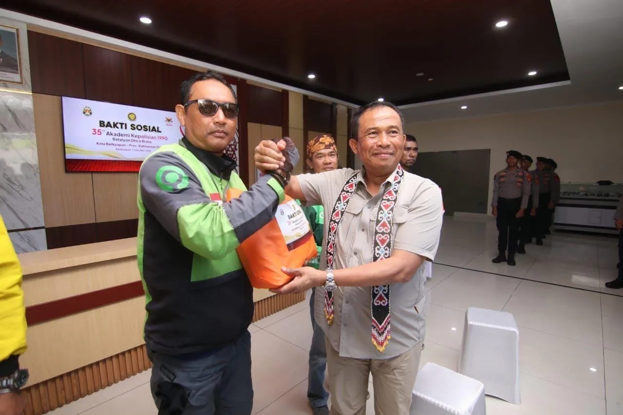 BAKTI SOSIAL ALUMNI AKADEMI KEPOLISIAN 1990 BATALYON “DHIRA BRATA” DI KOTA BALIKPAPAN TANGGAL 1 OKTOBER 2025