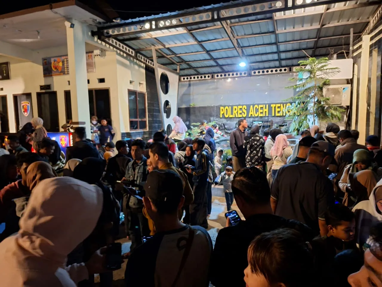 Polres Aceh Tengah Sediakan Akses Internet Satelit Starlink, Masyarakat Membludak untuk Berkabar dengan Keluarga
