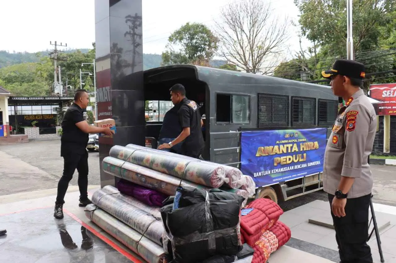 Kapolres Aceh Tengah Distribusikan Bantuan Kemanusiaan Alumni AKPOL 2009A Ananta Hira kepada Warga Terdampak Bencana Alam