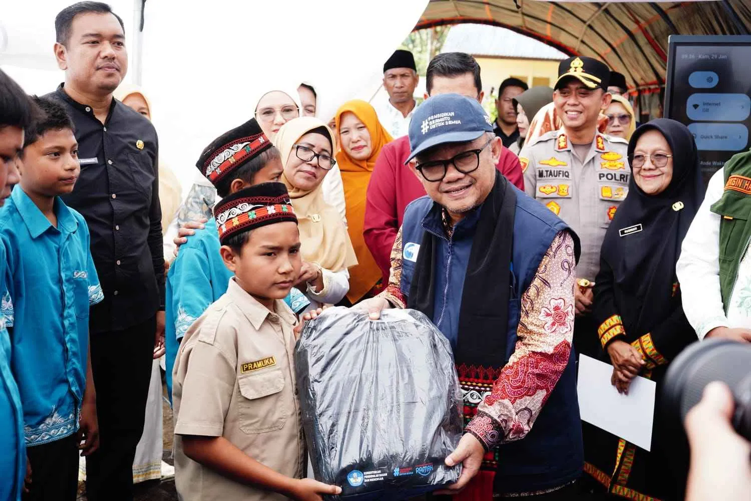Kapolres Aceh Tengah dan Forkopimda Dampingi Kunjungan Kerja Menteri Pendidikan Dasar dan Menengah RI