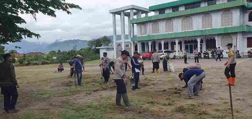 Jelang Ramadhan, Polres Aceh Tengah dan BKO Polda Aceh Kejar Pemulihan Fasilitas Ibadah dan Rumah Terdampak