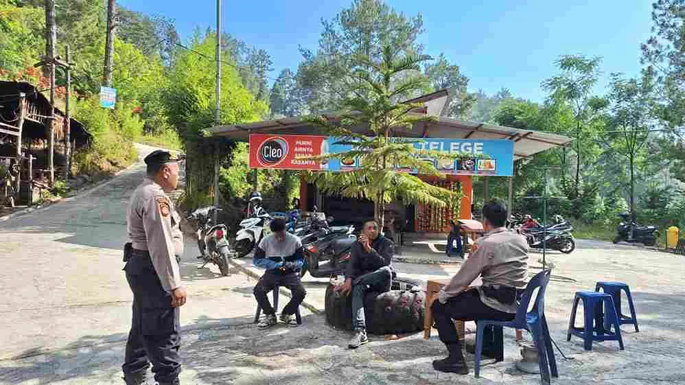 Patroli di Tempat Wisata, Polsek Lut Tawar Antisipasi Guantibmas dan Imbau Warga Tingkatkan Kewaspadaan