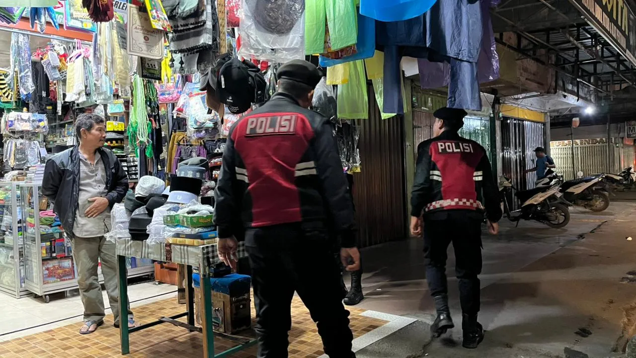 Malam Tetap Aman, Sat Samapta Polres Aceh Tengah Tingkatkan Patroli di Pusat Aktivitas Warga
