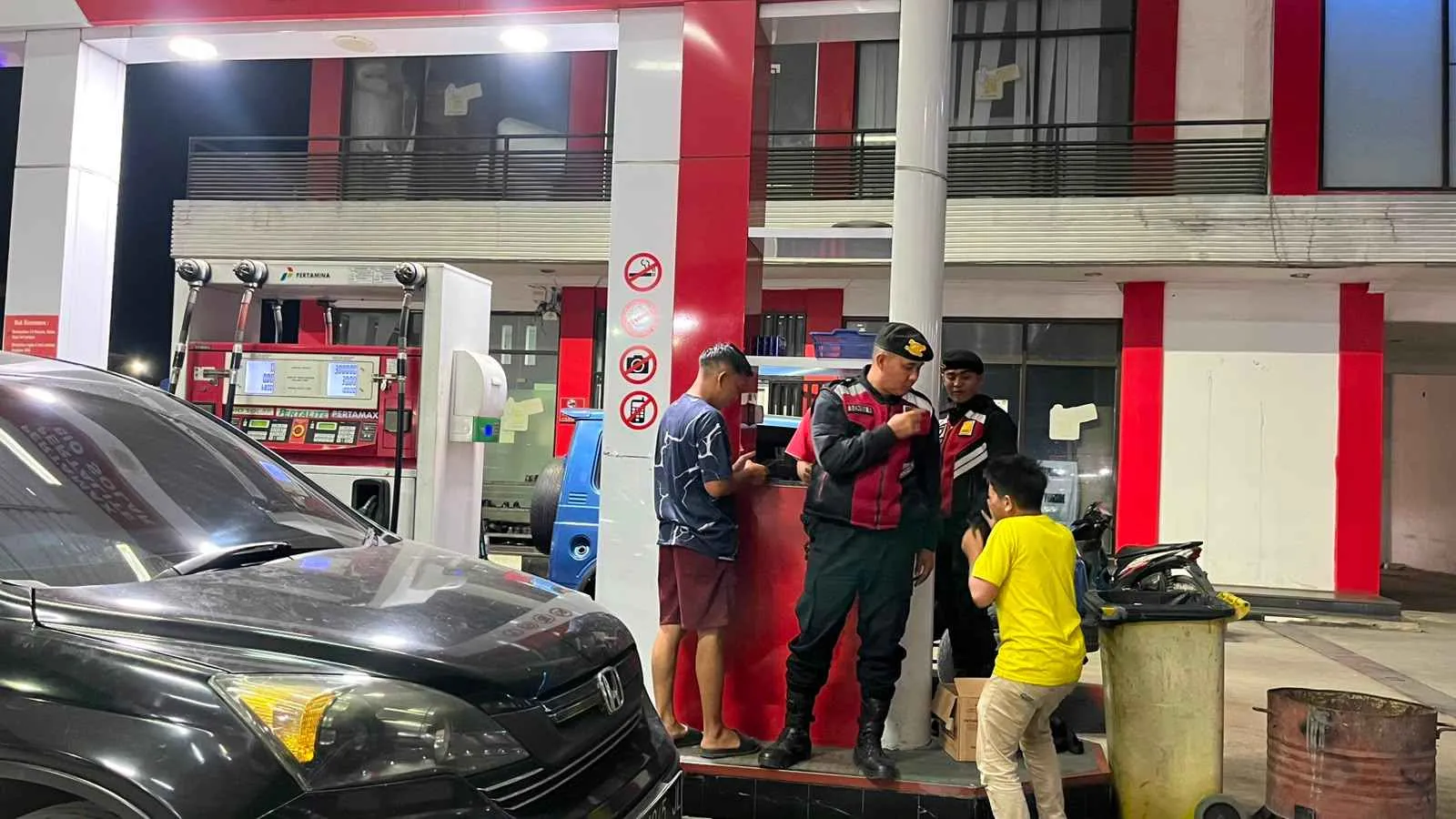 Ciptakan Lingkungan Aman dan Nyaman, Sat Samapta Rutin Sambangi Pusat Keramaian