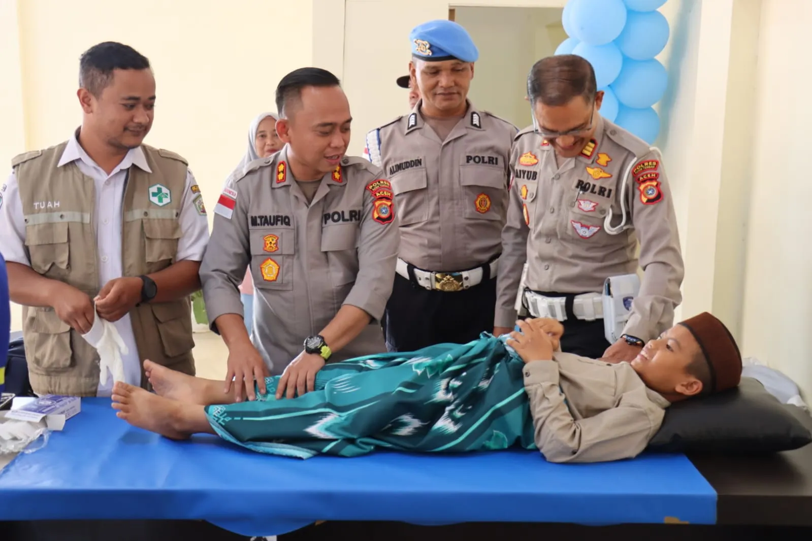 Kepedulian Hari Bhayangkara Ke-80, Polres Aceh Tengah Gelar Bakti Kesehatan Khitanan Massal untuk Masyarakat