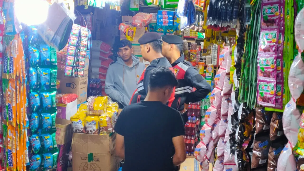 Patroli Sat Samapta Polres Aceh Tengah Perkuat Rasa Aman di Pusat Aktivitas Masyarakat Malam Hari