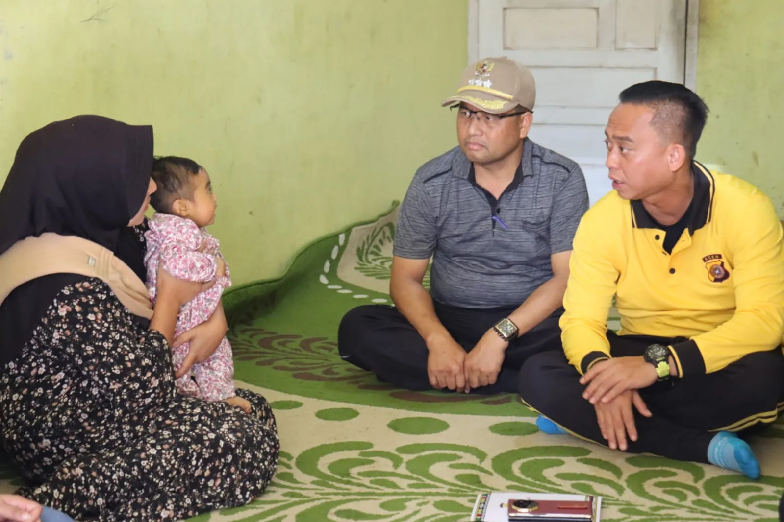 Kapolres Aceh Tengah Salurkan Bantuan Sosial untuk Ranayya Dhelisa, Anak yang Berjuang Melawan Sakit