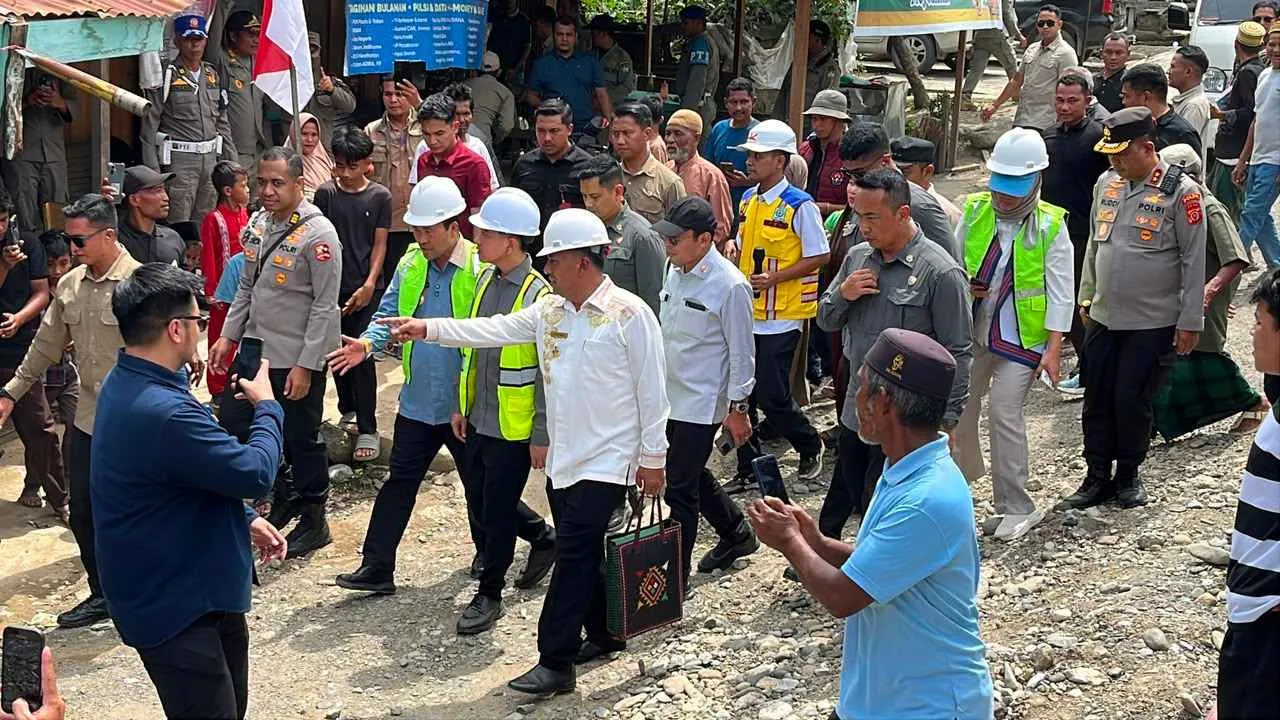 Ratusan Personel Polres Aceh Tengah Diterjunkan Amankan Kunjungan Wapres Gibran Tinjau Infrastruktur Pascabencana di Linge