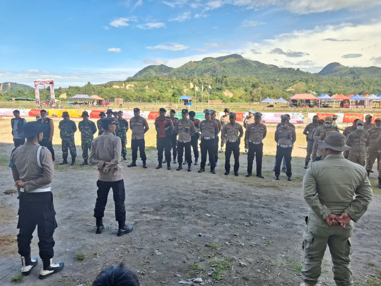 Polres Aceh Tengah Bersama Instansi Terkait Amankan Pacuan Kuda Tradisional Gayo