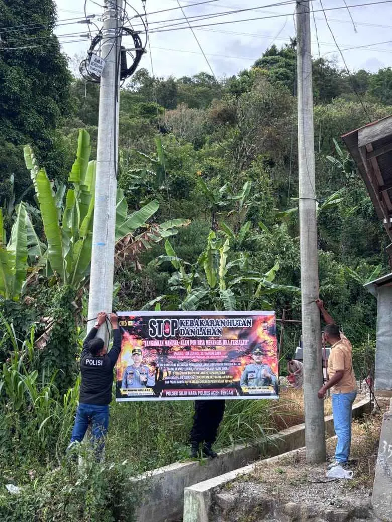 Cegah Karhutla Sebelum Api Membesar, Polisi di Aceh Tengah Terus Gencarkan Sosialisasi disertai Pemasangan Spanduk Himbauan