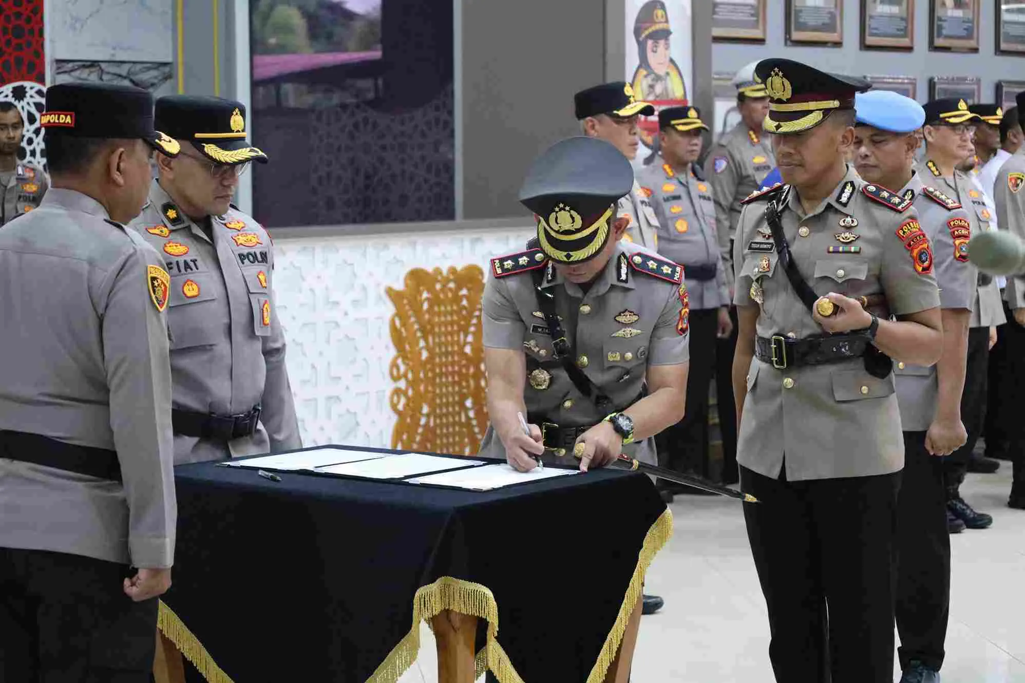 Kapolda Aceh Pimpin Sertijab Dua PJU dan Lima Kapolres Jajaran
