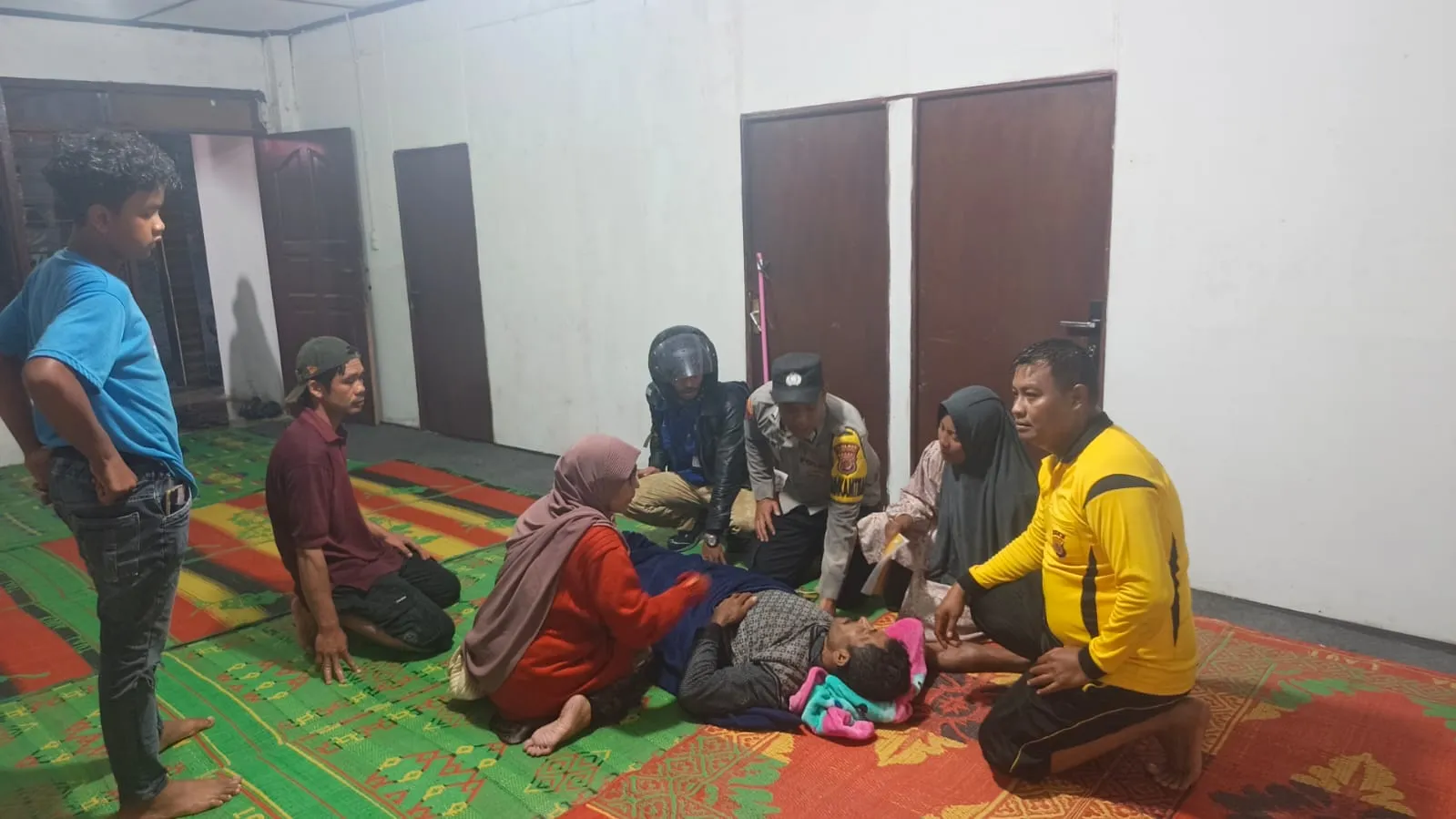 Polisi Gerak Cepat Tangani Bencana Longsor Timbun Dua Rumah di Silih Nara Aceh Tengah