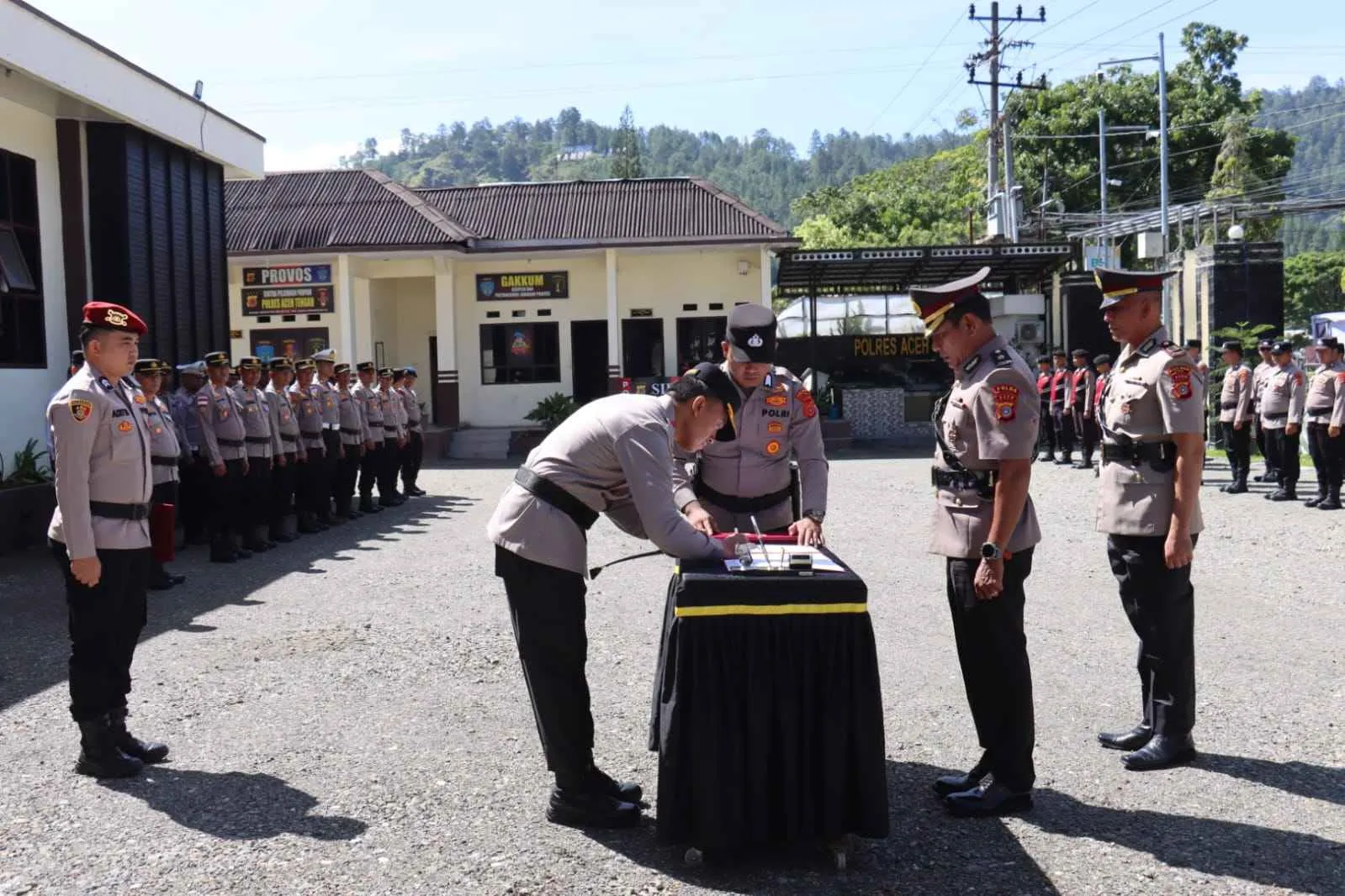 Sertijab Tiga Kabag, Kapolres Aceh Tengah Dorong Penguatan Kinerja dan Pelayanan Masyarakat