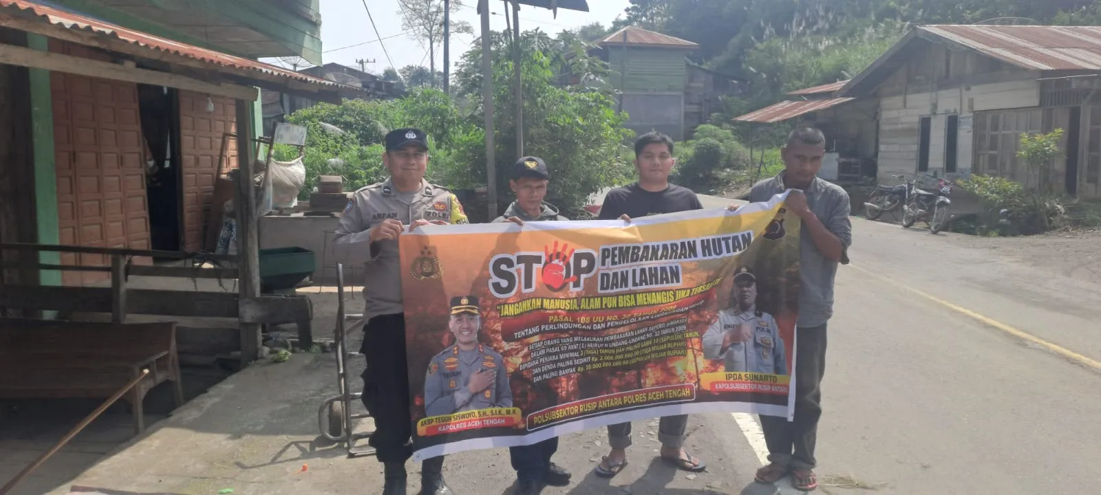 Polisi Bersama Masyarakat, Polsubsektor Rusip Antara Bergerak Cegah Karhutla