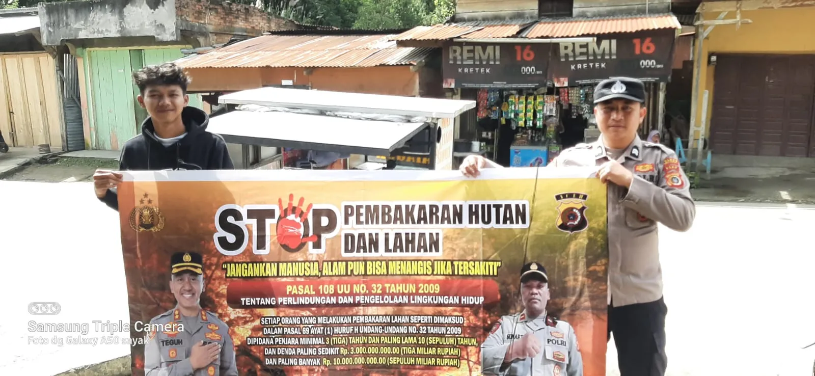 Cegah Karhutla, Polsubsektor Rusip Antara Sisir Kampung Daling dan Edukasi Warga