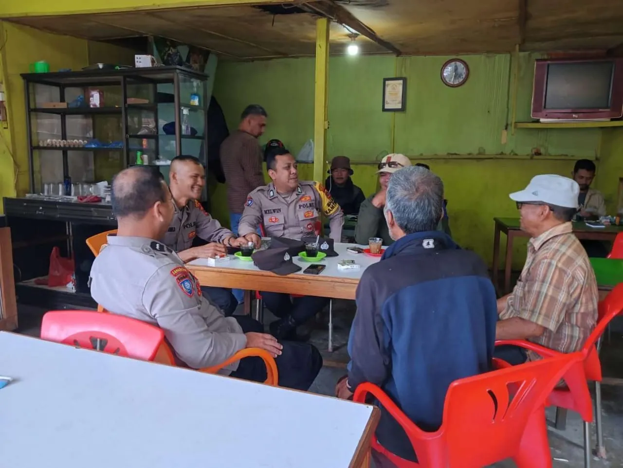 Polsek Lut Tawar Gelar “Kupi Soboh Kamtibmas” untuk Pererat Silaturahmi dengan Masyarakat
