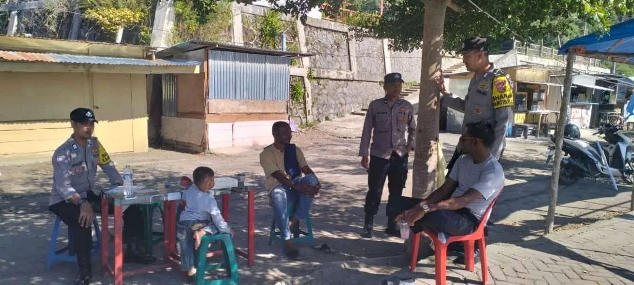 Polisi Hadir di Tengah Masyarakat, Patroli Sambang di Kebayakan Ciptakan Rasa Aman