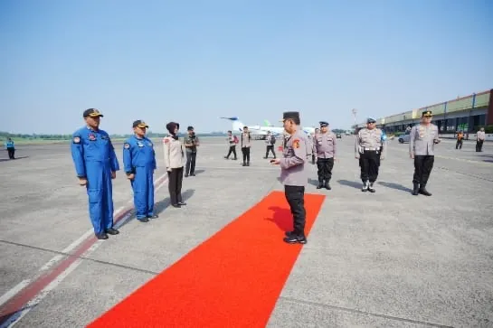 Kapolri Bertolak ke Lampung Groundbreaking SPPG Polri
