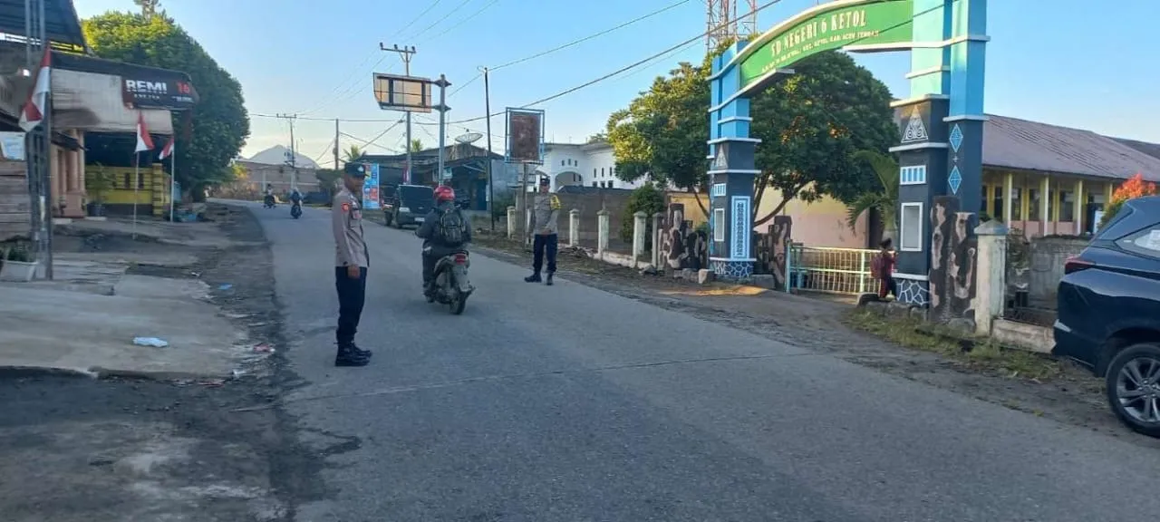 Polsek Ketol Gelar Strong Point Pagi, Pastikan Kelancaran Lalu Lintas di Jam Sibuk