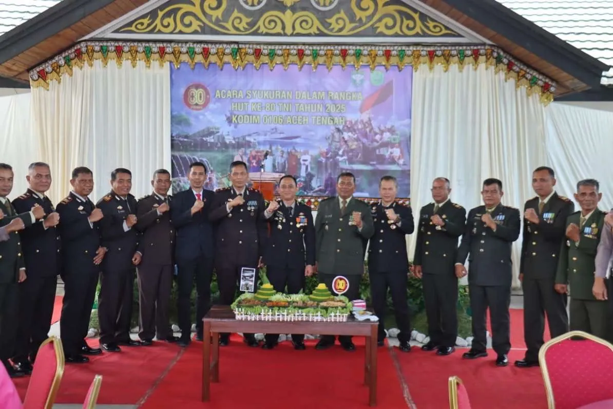 Kapolres Aceh Tengah dan Forkopimda Ikuti Upacara HUT TNI ke-80, Wujud Soliditas TNI–Polri dan Forkopimda