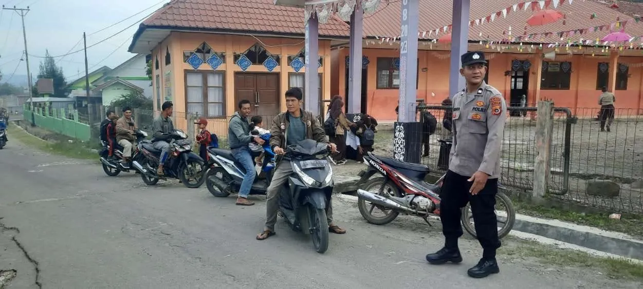 Pastikan Pelajar Aman Sampai Sekolah, Polsek Bintang Laksanakan Strong Point Pagi