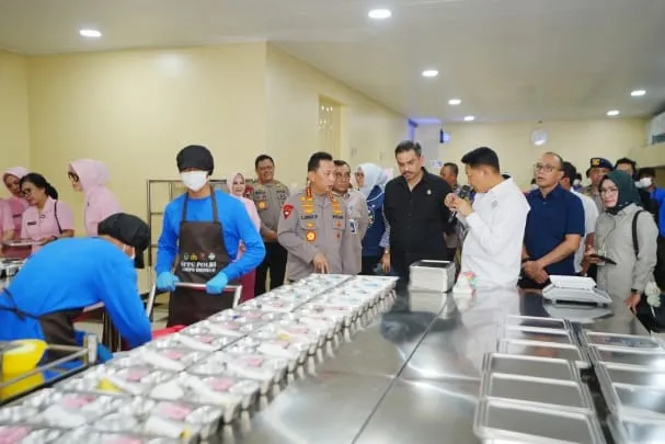 Dukung Program MBG, Kapolri: Tingkatkan SDM Menuju Indonesia Emas 2045