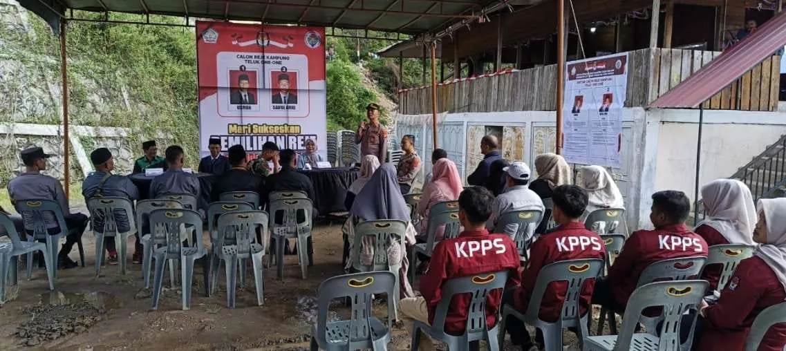 Polsek Lut Tawar Kawal Ketat Jalannya Pemilihan Reje di Kampung Teluk One-One