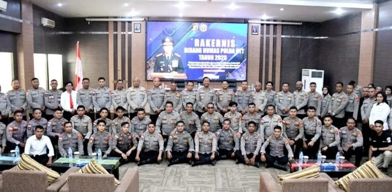Wakapolda NTT Resmi Buka Rakernis Humas Polda 2025: Perkuat Sinergi untuk Bangun Kepercayaan Masyarakat