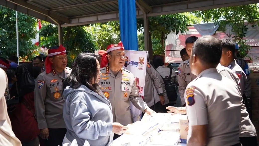 GERAKAN PASAR MURAH POLRI WUJUD BAKTI KONKRIT BAGI MASYARAKAT, ALUMNI AKPOL 90 GELAR PASAR MURAH DI SEMARANG