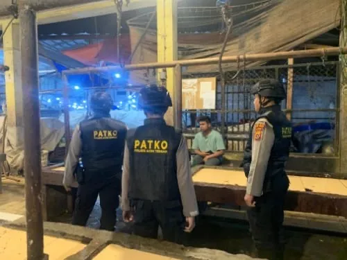 Cegah Kejahatan di Kota Takengon, Tim Patko Sat Samapta Polres Aceh Tengah Gelar Patroli Malam