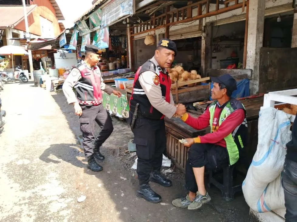 Hadir Cegah Guantibmas dan Premanisme, Samapta Polres Aceh Tengah Patroli di Titik Aktivitas Masyarakat