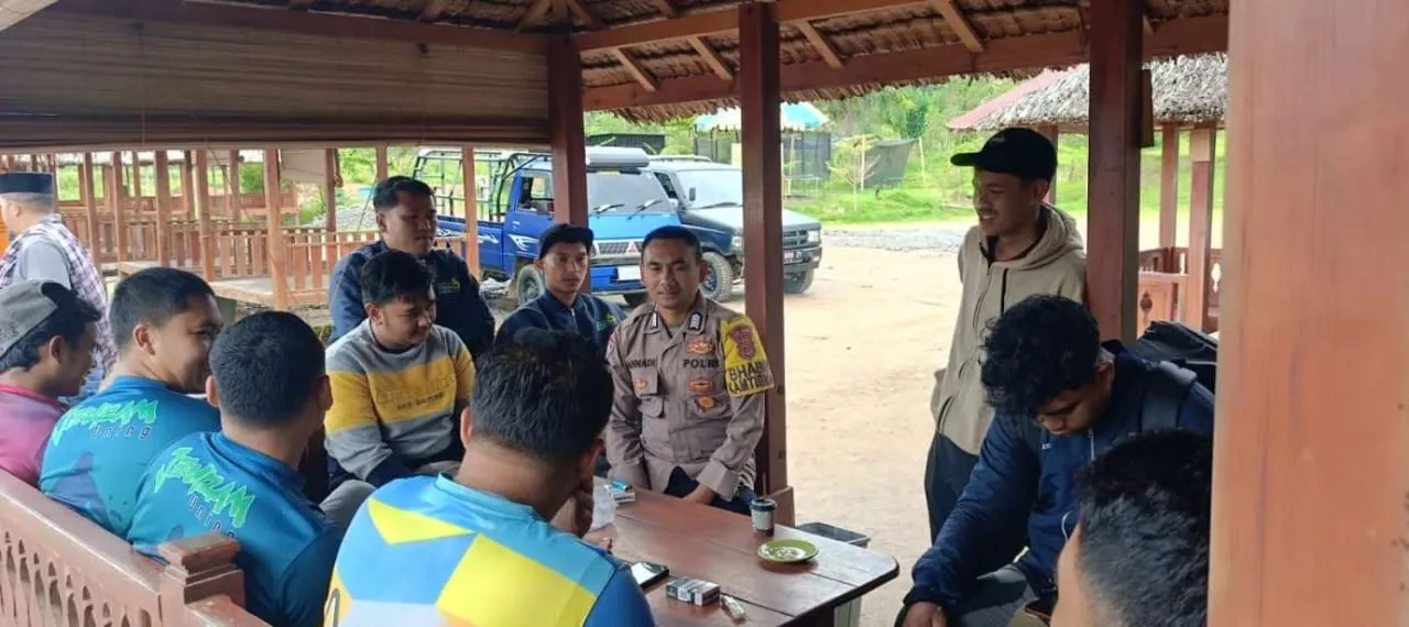 Polsek Pegasing Lakukan Patroli Wisata, Berikan Himbauan Kamtibmas kepada Pengunjung Arum Jeram Lukup Badak