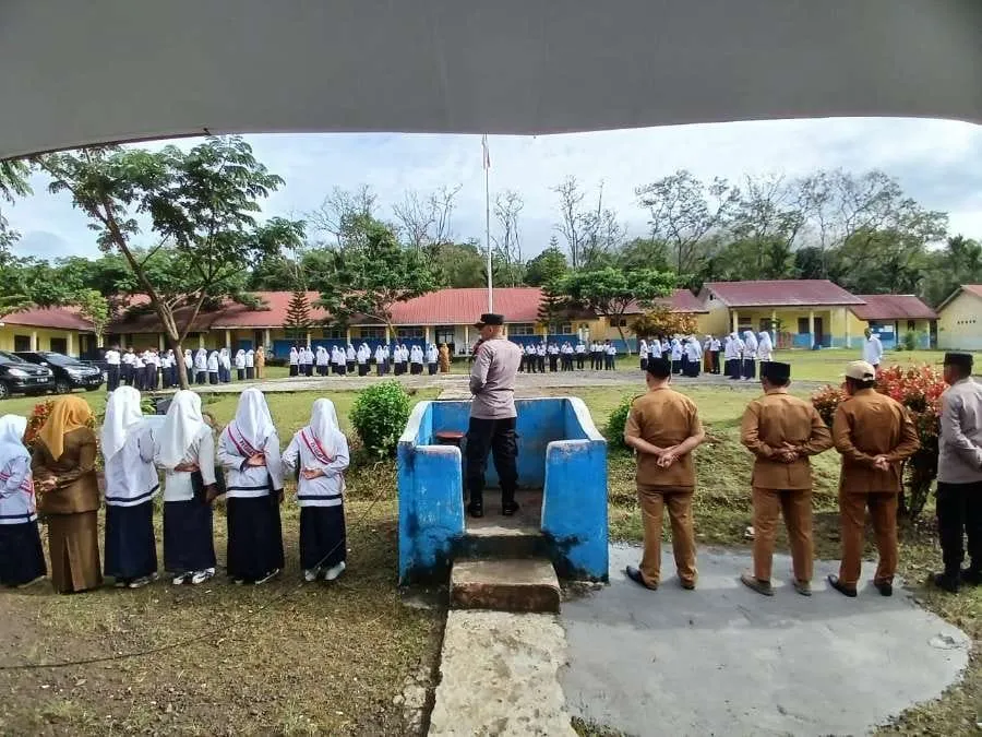 Saweu Sikula, Kapolsek Celala Ajak Pelajar Tanamkan Semangat Kepahlawanan dan Disiplin Sejak Dini