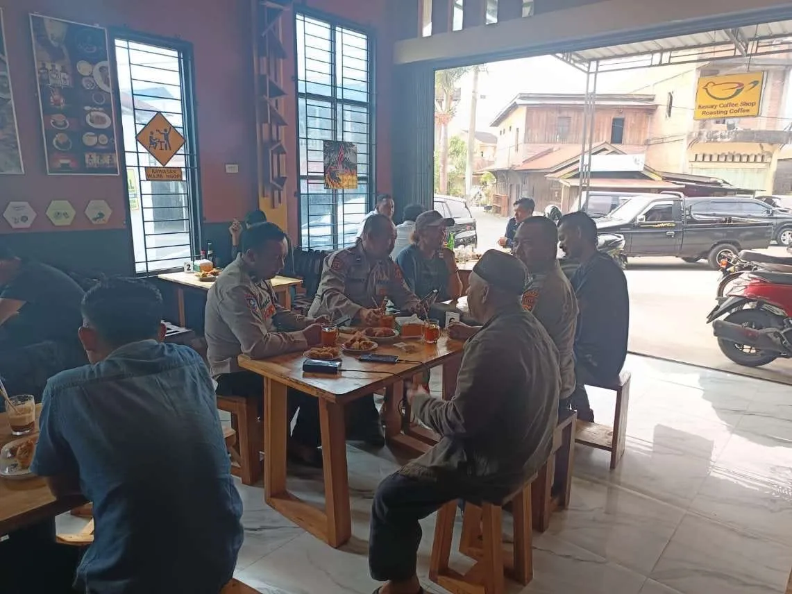 Kupi Soboh, Polsek Kota Polres Aceh Tengah Dekatkan Polisi dengan Masyarakat