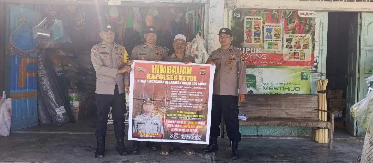 Cegah Karhutla, Polsek Ketol Sosialisasikan Larangan Bakar Lahan kepada Warga Kampung Selon