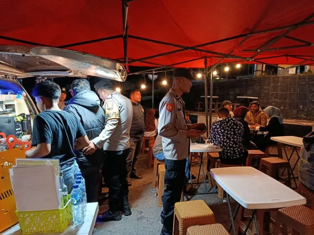 Polsek Lut Tawar Hadir Ciptakan Rasa Aman Lewat Patroli di Tempat Keramaian dan Permukiman Warga