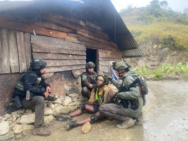 Satgas Ops Damai Cartenz Berhasil Tangkap KKB Male Telenggen di Puncak Jaya