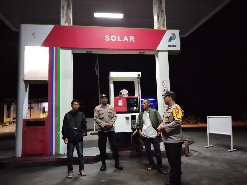 Patroli Malam Polsek Silih Nara, Wujud Kepedulian Polri Cegah Gangguan Kamtibmas