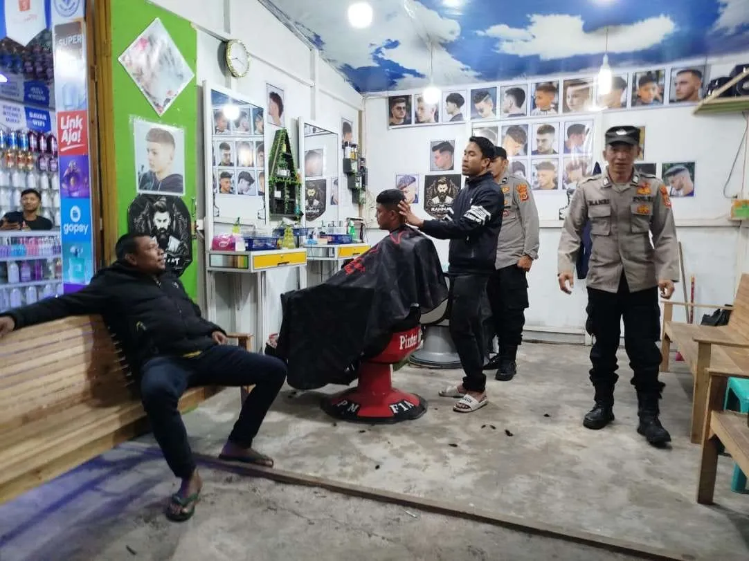 Polsek Kota Takengon Gelar Patroli Malam di Kecamatan Kebayakan, Sasar Lokasi Usaha dan Keramaian