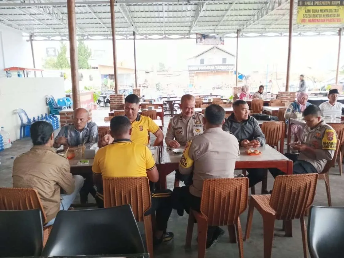 Ngopi Pagi Jadi Media Polsek Kota Takengon Perkuat Silaturahmi dengan Warga