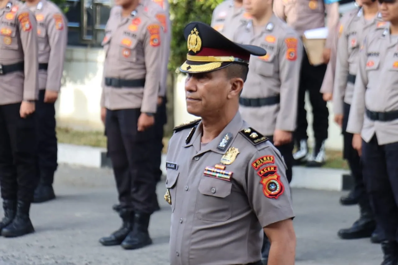 Pimpin Upacara Kenaikan Pangkat Pengabdian, Kapolres Aceh Tengah Berikan Apresiasi dan Penghargaan kepada 15 Personel Berprestasi