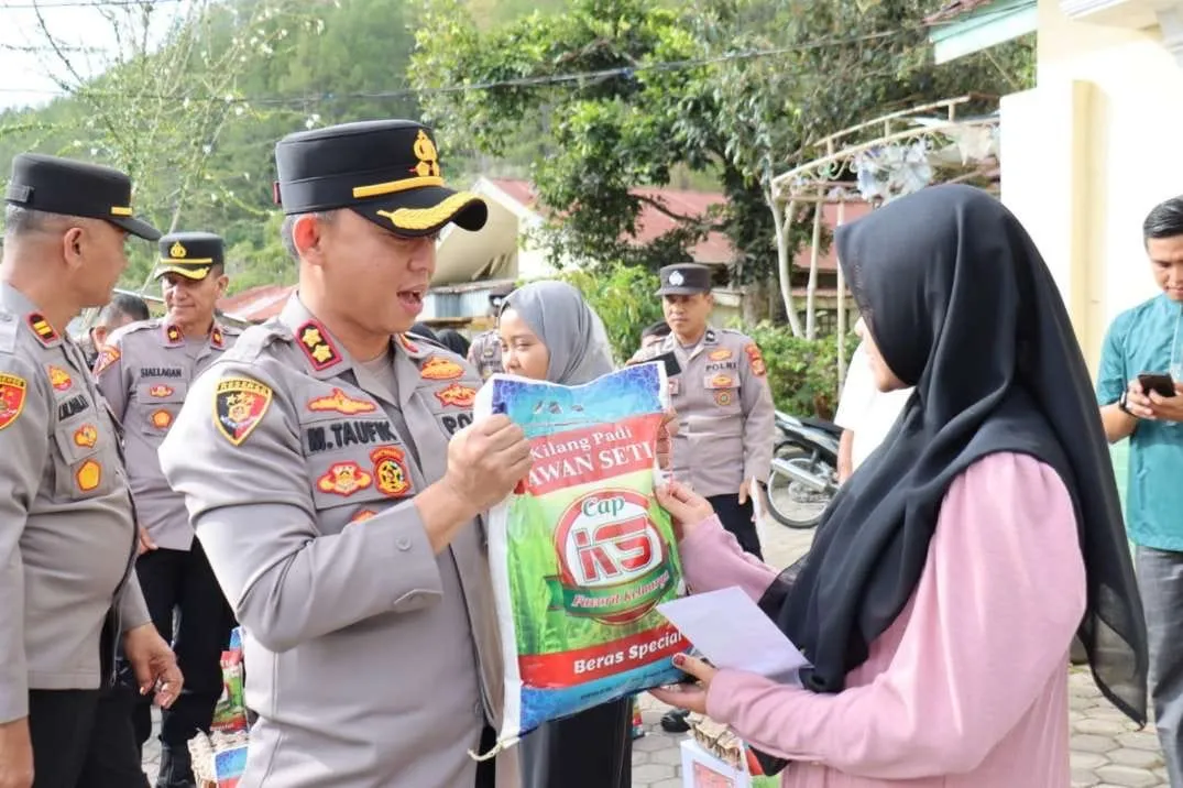 Wujud Cinta untuk Anak Yatim, Polres Aceh Tengah Berikan Bantuan Sembako dan Tali Asih